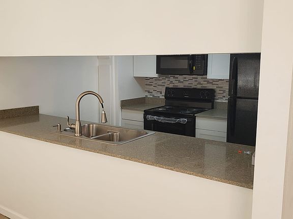 3rd image of 3501 Juan Tabo Blvd NE Unit K10