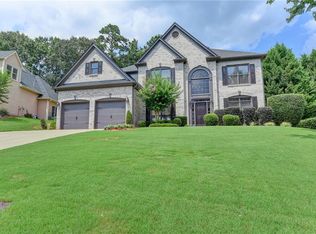388 Rhodes House Dr, Suwanee, GA 30024