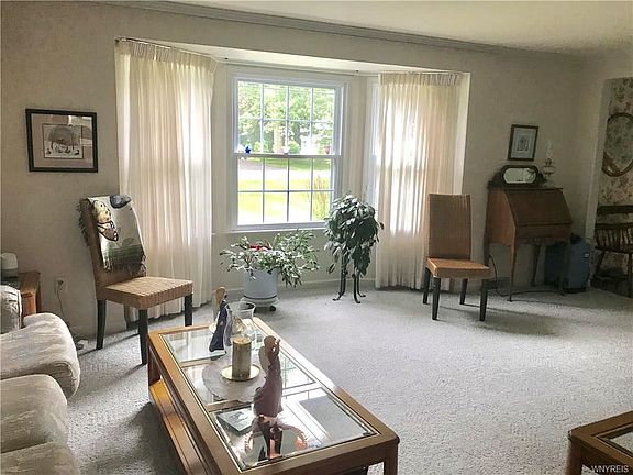 3rd image of 101 Highland Ave