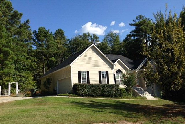 1st image of 136 Lakeloch Dr