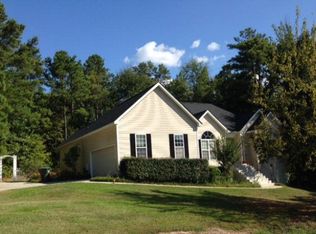 136 Lakeloch Dr, Lizella, GA 31052