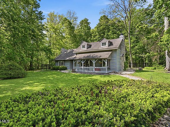 4th image of 3309 Township Road 42