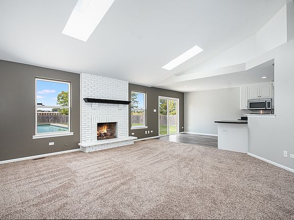2nd image of 4705 Swan Ct