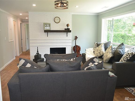 4th image of 7015 87th St SW
