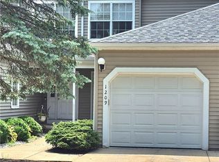 1209 Summerfield Ln NE, Warren, OH 44483