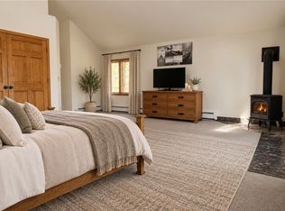 10281 Dowdle Dr, Golden, CO 80403