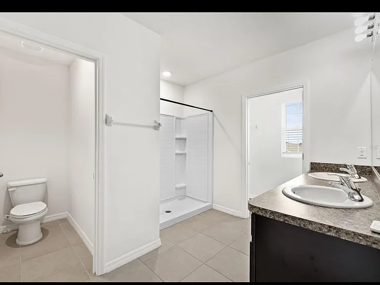 8107 Bilston Village Ln — Photo 20