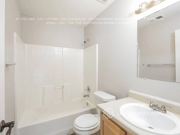 19398 E 58th Dr — Photo 14