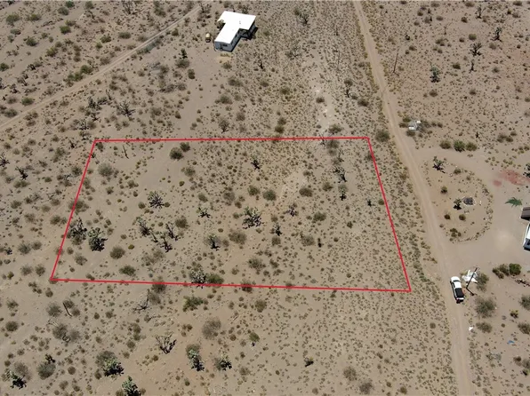 8780 W Marloma Dr, White Hills, AZ 86445