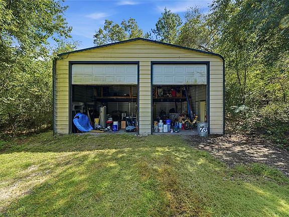 3rd image of 105 PERRY AVENUE LOT 2