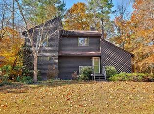 307 Hickory Dr, Manakin Sabot, VA 23103