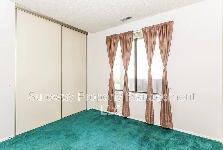 4607 Aberdeen Dr — Photo 12
