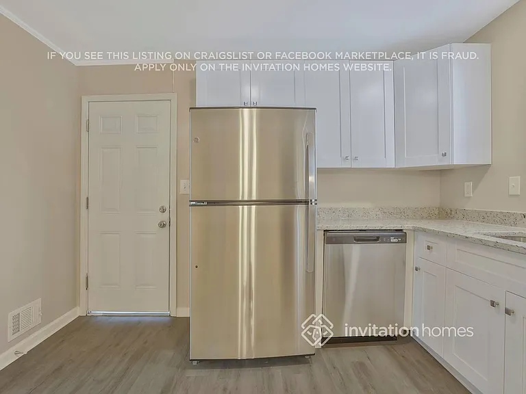 3140 Columbia Woods Dr — Photo 9