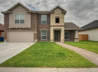 334 Long Point Dr, Portland, TX 78374