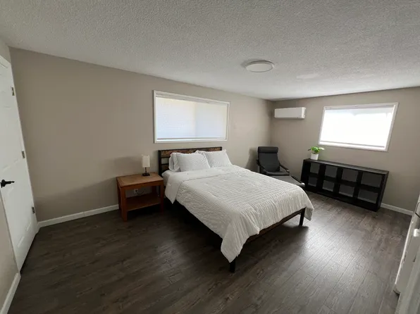 3389 Arrowhead St, Eugene, OR 97404