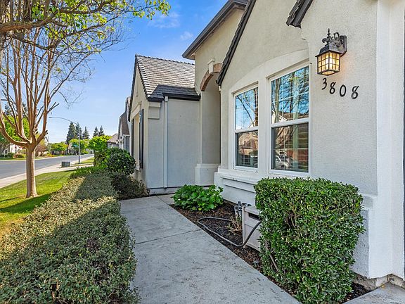 4th image of 3808 Guildford Ln