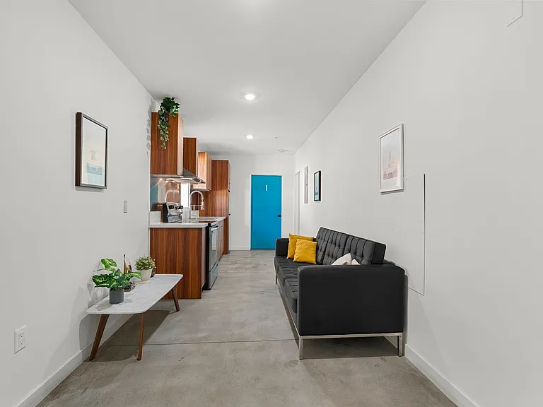 Arroyo LA Designer Studio Community Living — Photo 41