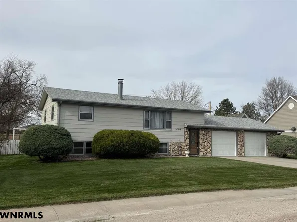4318 Shady Ln, Scottsbluff, NE 69361