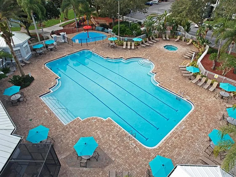 2310 Silver Palm Dr #201 — Photo 36