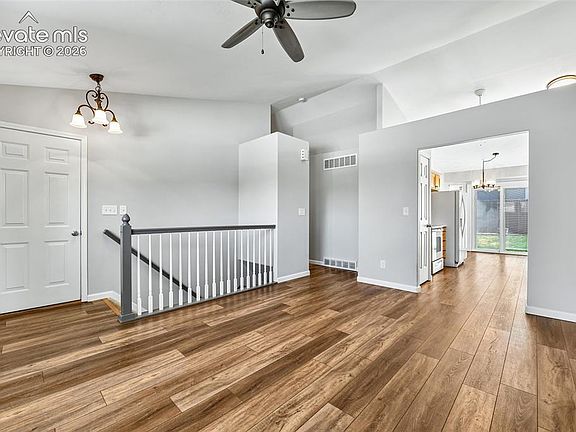 3rd image of 5977 Corinth Dr