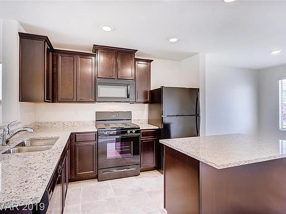 3rd image of 6224 Clackamas Ct