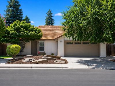 2566 Menlo Ave, Clovis, CA, 93611