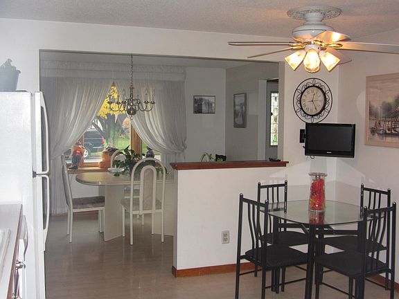 Kitchen & Dinning Room