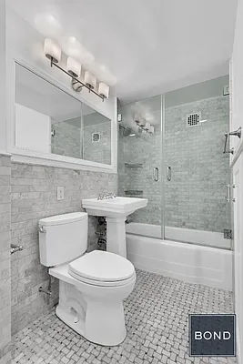 Sold by Bond New York | media 6