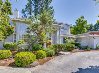 1028 Yorkshire Dr, Los Altos, CA 94024