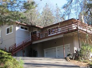 17200 Applegate Rd, Applegate, CA 95703