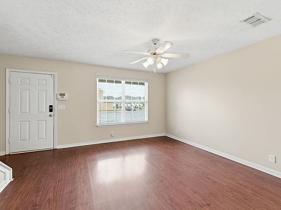 5th image of 1412 Bunny Ct