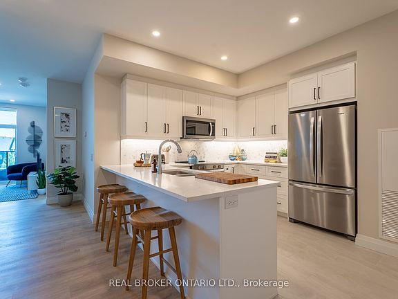 3rd image of 1882 Gordon St #410