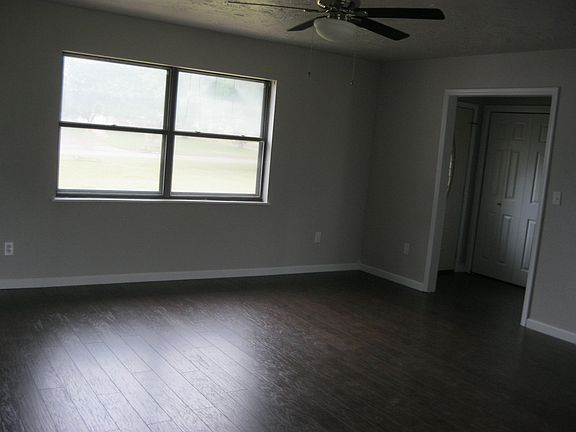 4th image of 322 Grissom Dr