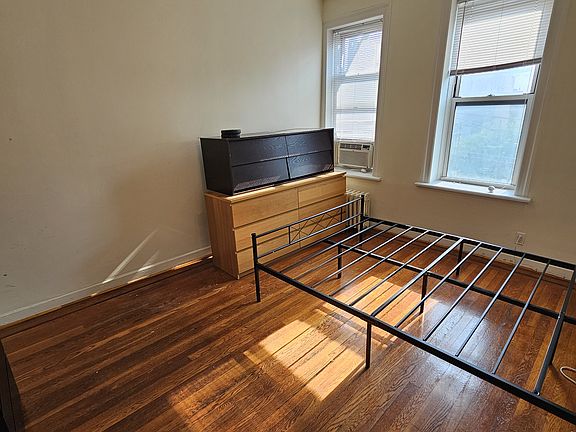 2nd image of 2074 E 12th St #3