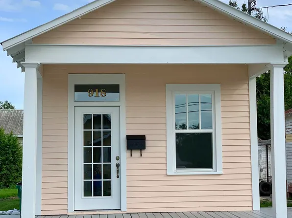 918 Florence St, Morgan City, LA 70380