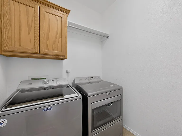 9715 Larnaca Rd NE — Photo 31