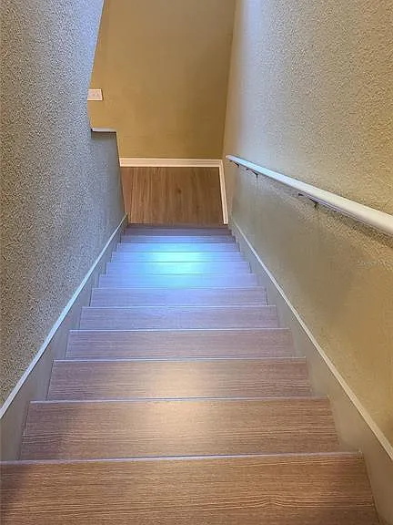 2914 Royal Tuscan Ln — Photo 17