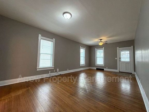 2nd image of 1928 S 10th St