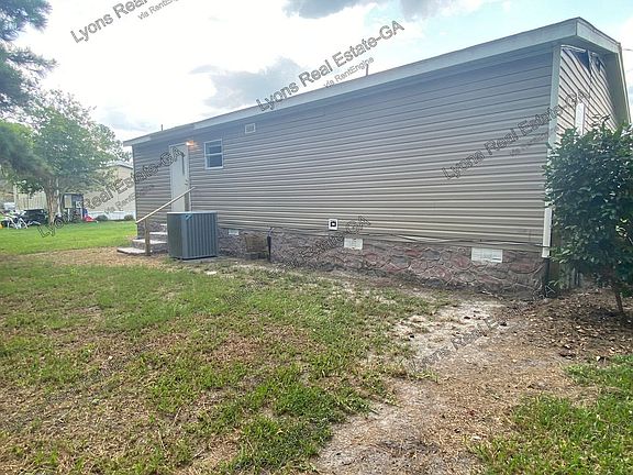 3rd image of 1908 Mell Ave