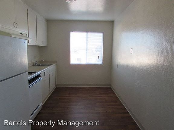 3rd image of 1620 14th St APT 3