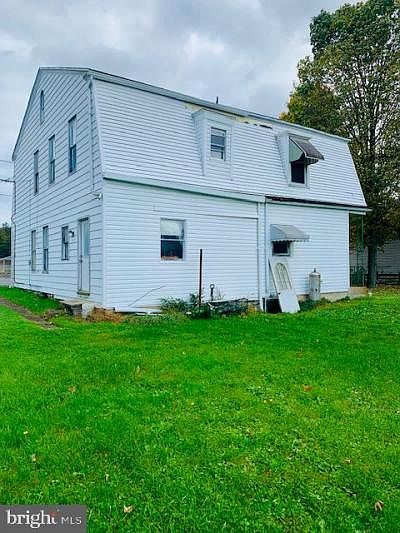 2nd image of 15-17 Shober St