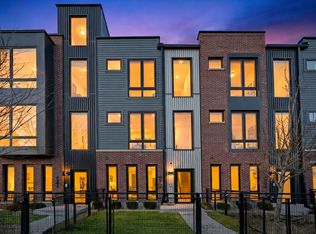 4204 W Belmont Ave, Chicago, IL 60641