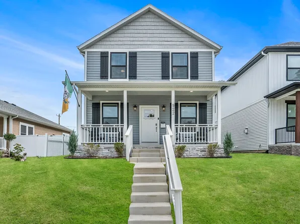 922 N Hill St, South Bend, IN 46617