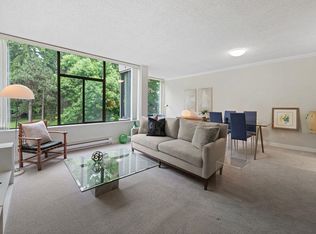 4101 Yew St #305, Vancouver, BC V6L3B7