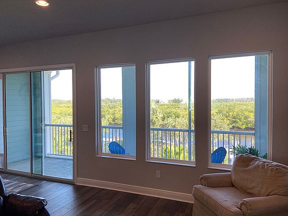 5th image of 125 Athenian Way