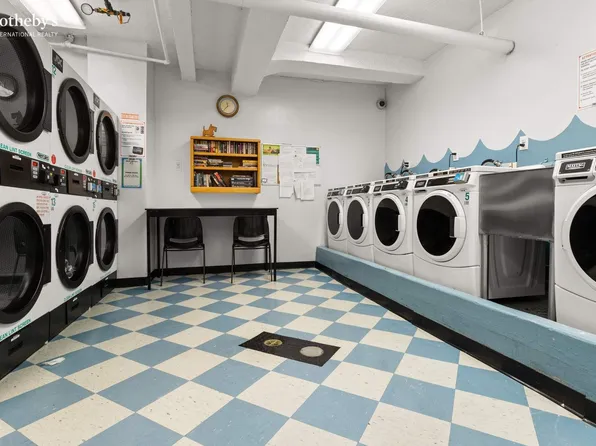 245 East 24th Street image 13 of 13