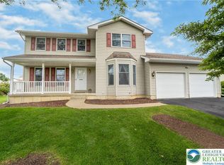 234 Venetian Dr, Easton, PA 18040