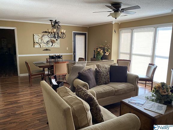 2nd image of 4904 Seven Pine Cir