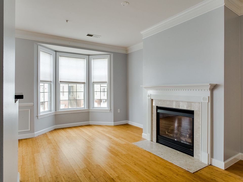 Gas Fireplace & Bow Window