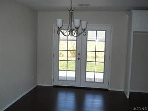 3rd image of 1605 Oakhorne Dr